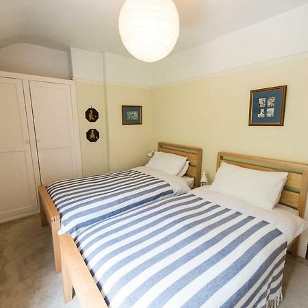 Apartmán Glan Y Mor, 147 Station Road Deganwy Exteriér fotografie